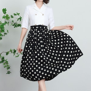 Vintage High-Waisted Elegant Pleated Flared A-Line Skirt for Spring 5739 Vintage High-Waisted Elegant Pleated Flared A-Line Skirt for Spring 5739
