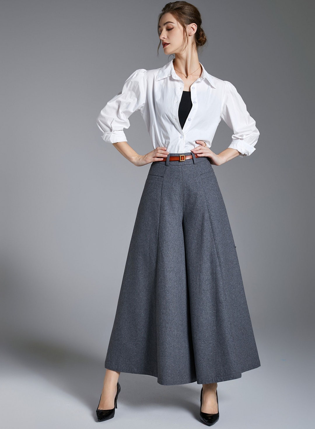 ★韓国人気★MIAE★Wool tidy low skirt pants Low mini skirt pants - Hamong | 60% - Asian Fashion Online Store