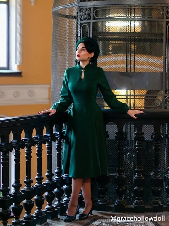 Vintage Inspired Green Midi Wool Dress 3385 Vintage Inspired Green Midi Wool Dress 3385