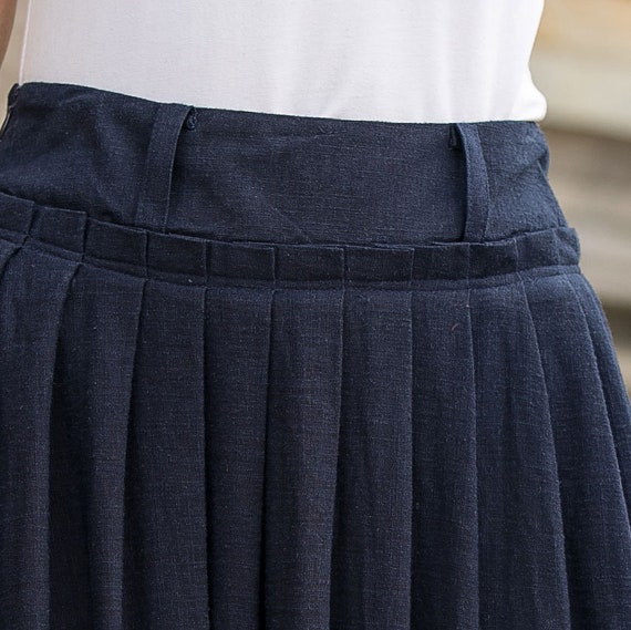 Blue pleated skirt 4 inch online