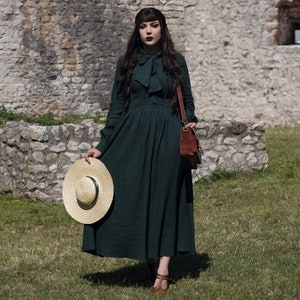 Women's Vintage Inspired Long Sleeve Medieval Maxi Dress, Green Long ...