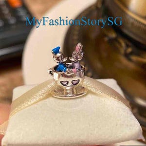 ☆Disney x PANDORA☆ドナルド＆デイジー ティーカップチャーム Pandora ディズニーパーク限定 ドナルド&デイジーのティーカップ