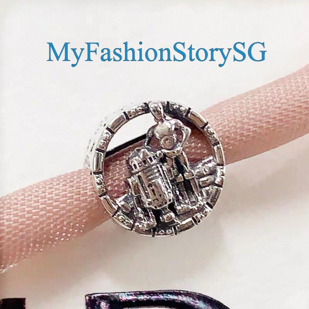 Star Wars C-3PO and R2-D2 Openwork Charm Fit Bracelet Necklace