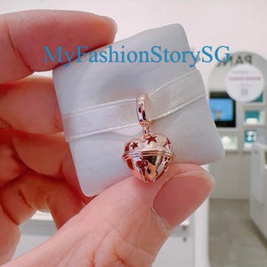 お祝いのベルダングルチャームビーズ ブレスレットネックレスペンダントにフィット レディースファッションビーズ シルバー DIY ジュエリーアクセサリー 記念日ギフト