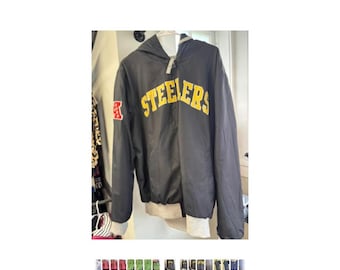 Pittsburgh Steelers Reversible Black Nylon Mens NFL Jacket - Size Large