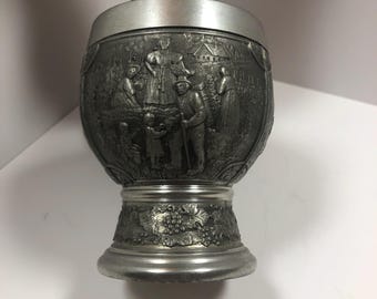 Copa de peltre Artina SKS, cáliz de vino alemán grabado