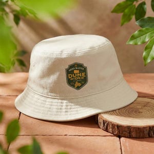 ユニセックス デューンライダー オフロード刺繍入りバケットハット | デザート フォーウィーラー パッチ、カリフォルニア砂漠、グラミス砂丘