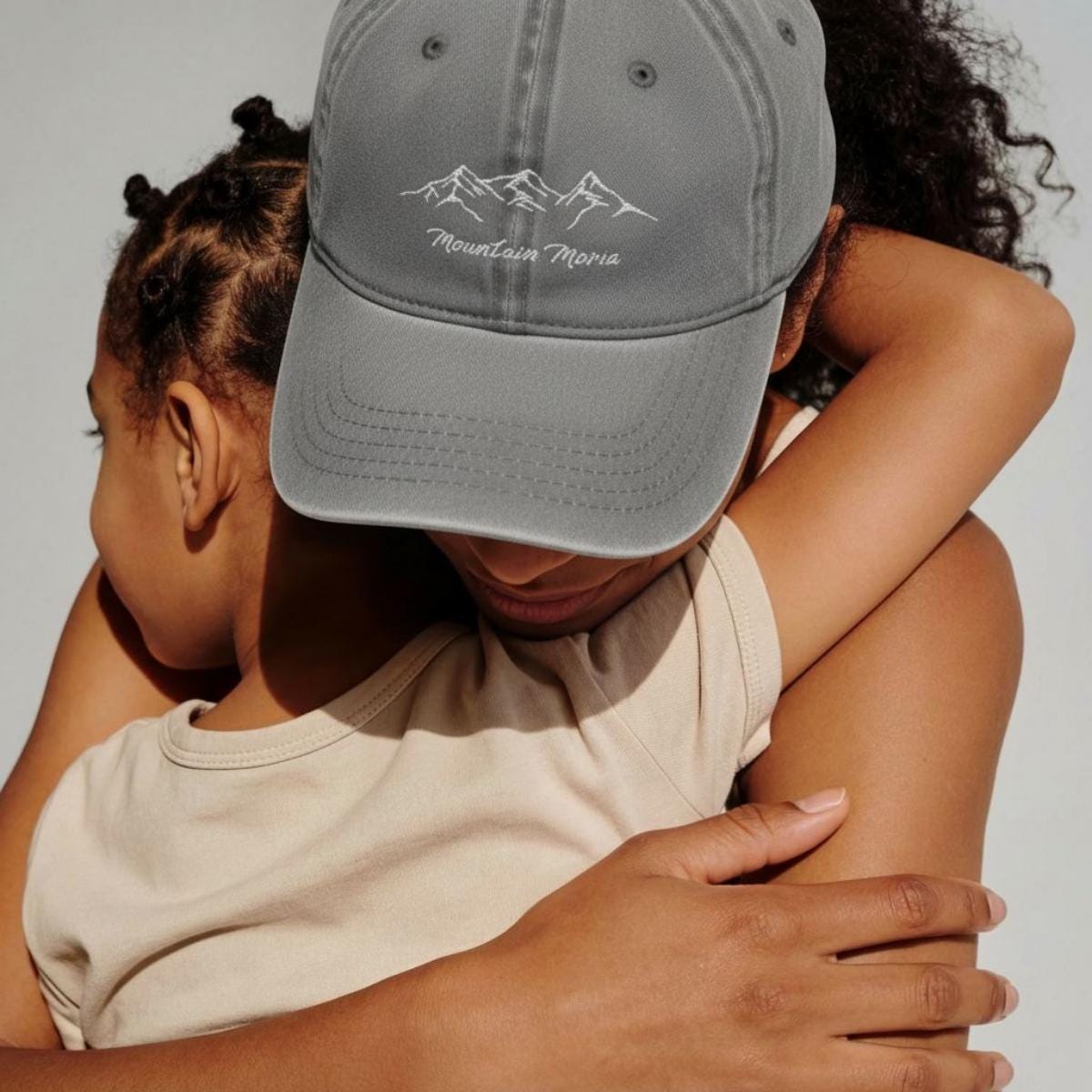 NEW ACCITY women\'s vintage washed distressed mountain embroidery cap in wine Embroidered Mountain Cap, Vintage Washed Baseball Hat  main image 3