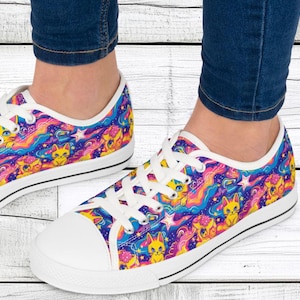 Women&#39;s Low Top Sneakers, Trippy Kawaii Animals, Casual Lace-Up Shoes for Walking, Breathable Canvas Shoes, Fun, Cute, Comfortable, Unique