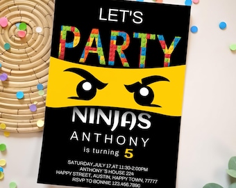 Puede incluir: Una invitación de fiesta de cumpleaños negra y amarilla con el texto "Let's Party" en letras de bloques de colores. La invitación presenta una máscara de ninja con el texto "Ninjas Anthony cumple 5 años" y los detalles de la fiesta.