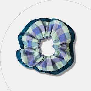 Upcycled Handmade Scrunchie - Medium Size (13 x 13 cm), Sustainable Scrunchie, Eco-Friendly Hair Accessory, Upcycled Scrunchie