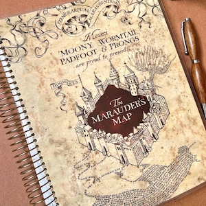 Weekly Planner - 12 Month Undated Harry Potter Marauder's Map - OFFICIALLY LICENSED