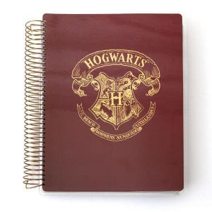 Weekly Planner - Undated Harry Potter Hogwarts - OFFICIALLY LICENSED