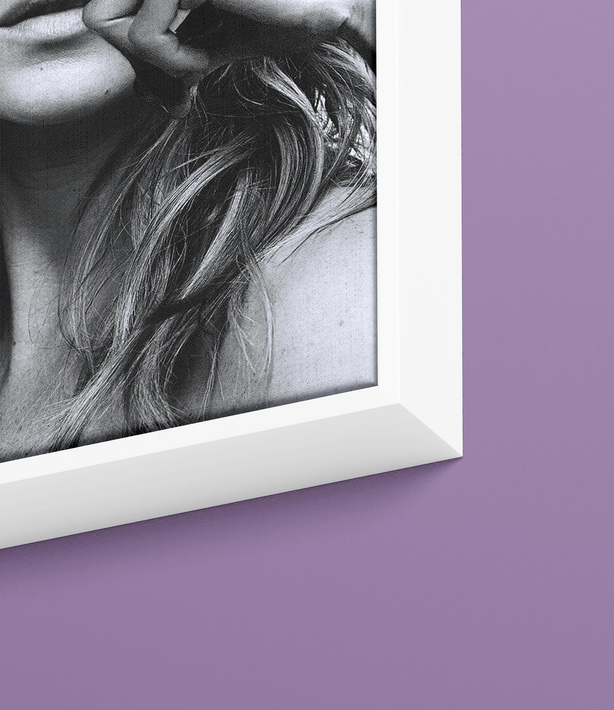 Schilderij 62x82cm Kate Moss Moustache | Coppens Warenhuis