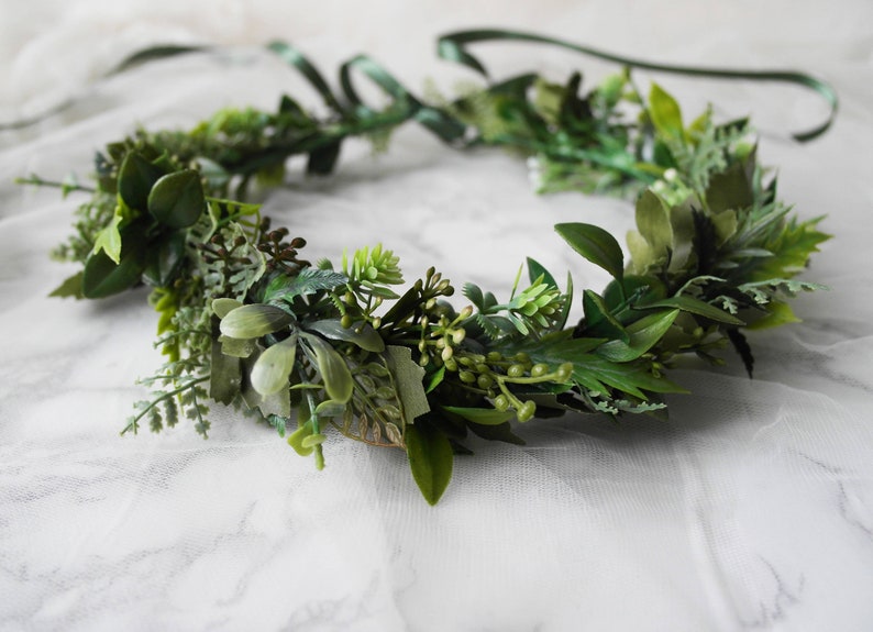 Green flower crown, boho flower crown, wedding halo, floral crown, hair vine, woodland wedding crown, leafy crown, leaf crown, woodland halo image 1