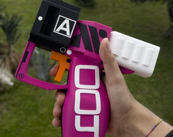 Réplica de utilería del arma secundaria Step 004 de Marathon CE impresa en 3D