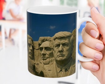 Taza del Monte Rushmore de Trump: un divertido regalo político para conservadores