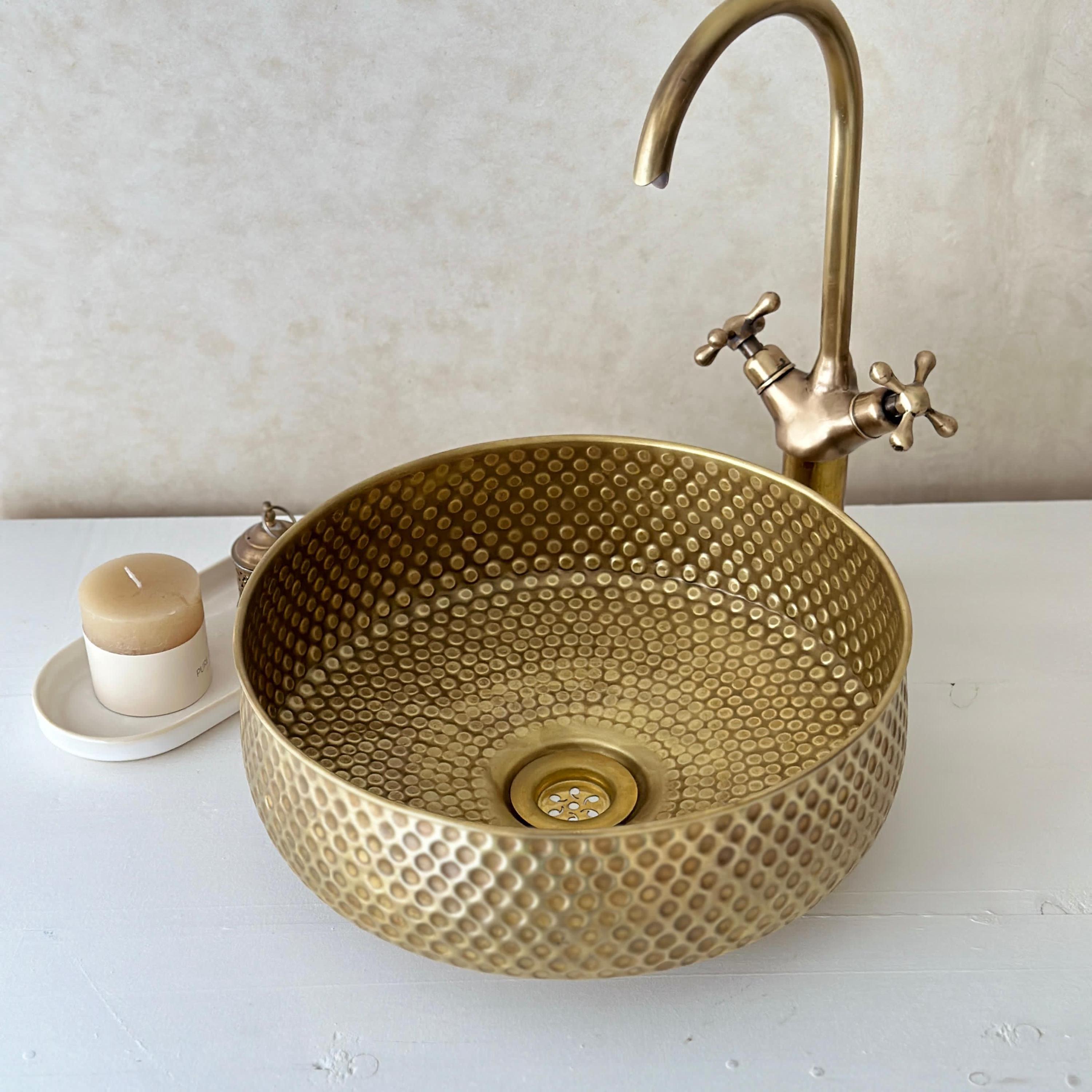 Bâton De Rasage Vintage En Laiton Des Années 1940 – Pièce De Collection Unique Pour Décoration Lavabo