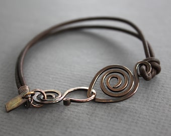 Brown leather copper bracelet with a swirl connector, Rustic bracelet, Earthy bracelet, Wrap bracelet, Leather bracelet - BR002