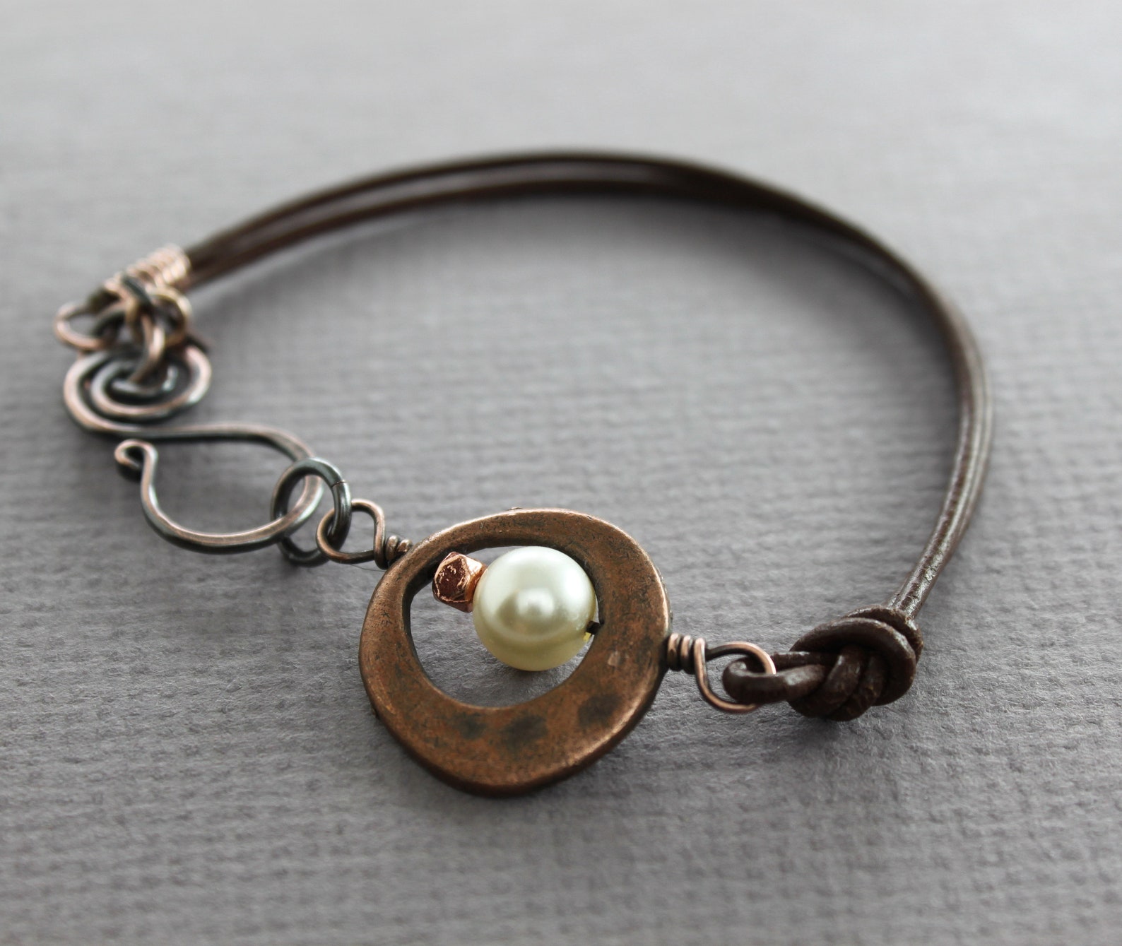 Leather and Copper Bracelet With White Swarovski Pearl Rustic - Etsy Canada