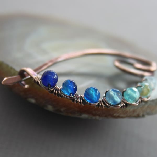 Arch scarf pin or shawl pin with ombre blue agate stones, Copper fibula, Cardigan clasp, Safety pin, Gemstone shawl pin, Metal pin - SP039