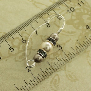 Sterling silver dainty shawl pin with Swarovski pearls, Crystal pin, Elegant brooch, Small pin, Delicate fibula, Knitting accessory SP078 image 3