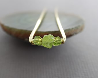 Brass hair fork with peridot stones, Golden color hair pin, Gemstone fork, Hair pin, Hair accessory, Hair stick, Metal hair pin - HP064