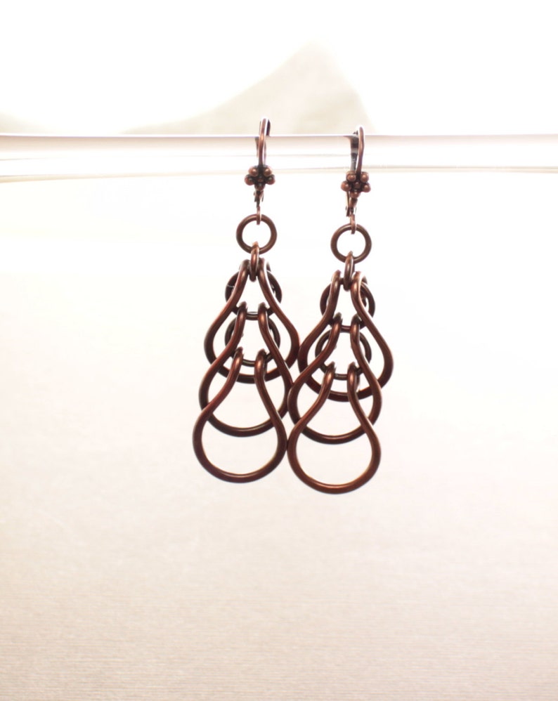 Handmade chainmaille design dangle copper earrings on lever back earwires Horseshoe earrings Cascade earrings ER078 Metal earrings
