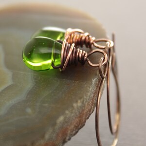 Apple green glass copper earrings Dangle earrings Drop earrings Dainty short earrings ER057 image 1