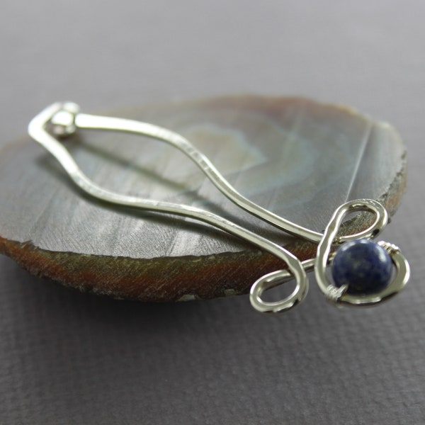 Celtic silver shawl pin with dark blue lapis lazuli stone, Gemstone shawl pin, Cardigan clasp, Scarf pin, Fibula, Brooch - SP138