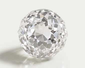 Könnte beinhalten: Ein klarer, kugelförmiger Briefbeschwerer aus Glas mit einem komplexen, facettierten geometrischen Schliff. Die Oberfläche besteht aus zahlreichen dreieckigen und hexagonalen Flächen, die das Licht reflektieren und funkeln.