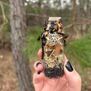 Mabon Spell | Witch intention | Spell bottle | Ritual Bottle | sealed and crystal topped  Witchy, Fairy, Gothic bottle