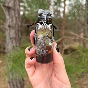Anti Anxiety / Relaxation  Spell | Witch intention | Spell bottle | Ritual Bottle | sealed and crystal topped  Witchy, Fairy, Gothic bottle
