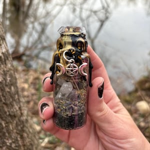 Banishing / Protection Spell | Witch intention | Spell bottle | Ritual Bottle | sealed and crystal topped  Witchy, Fairy, Gothic cork bottle