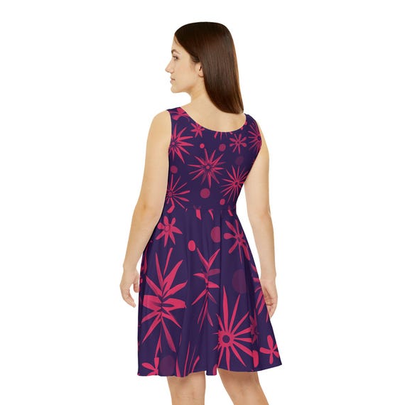 Bold Floral Print Skater Dress, Vintage Modern Style Bold Floral Print Skater Dress, Vintage Modern Style