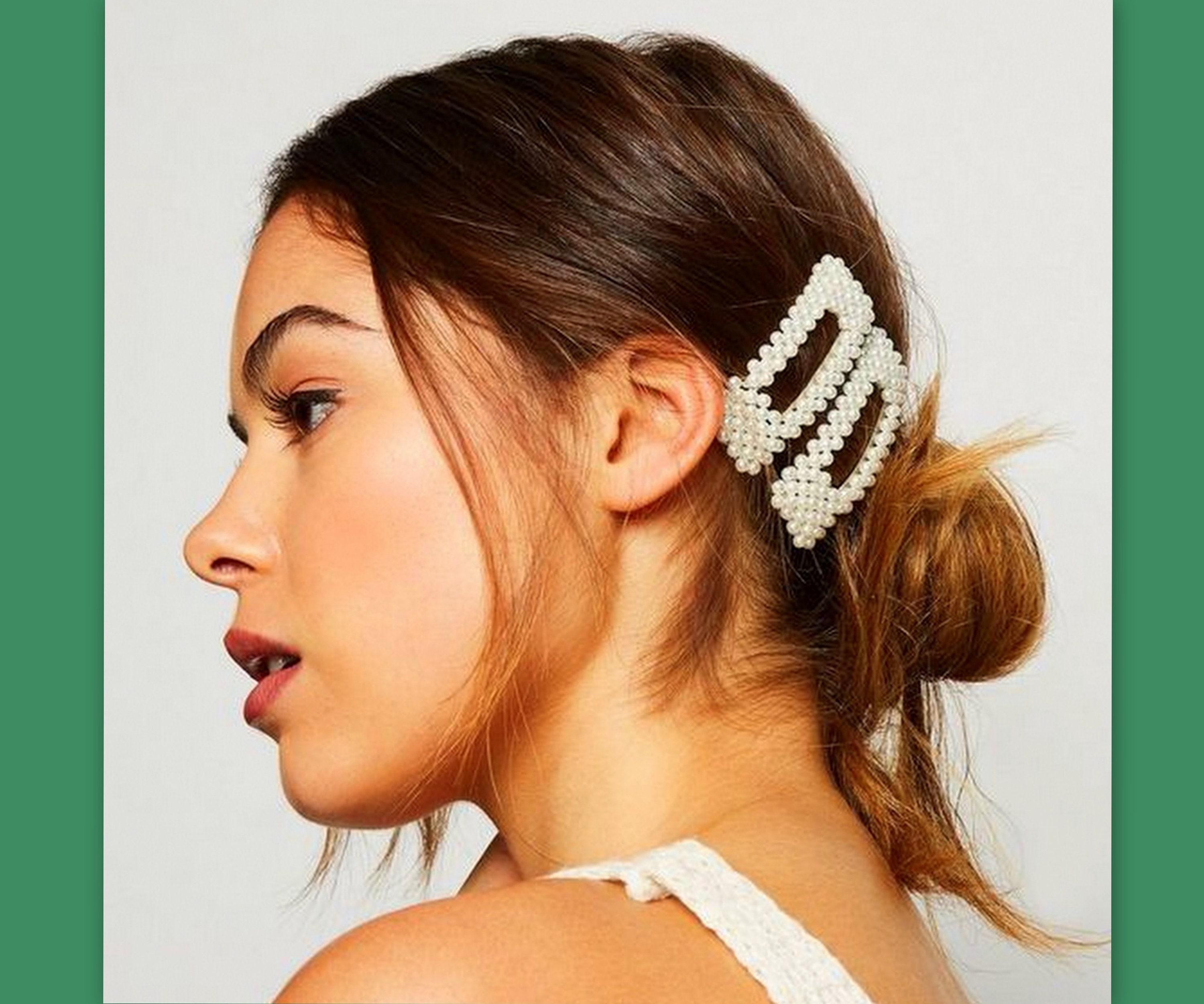 Pawcci Pearl monogram hair clip – bearsupreme