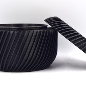 Stylish 3D-printed Spiral Black Box – a versatile storage organizer for keys, jewelry, and small items. The perfect gift for him