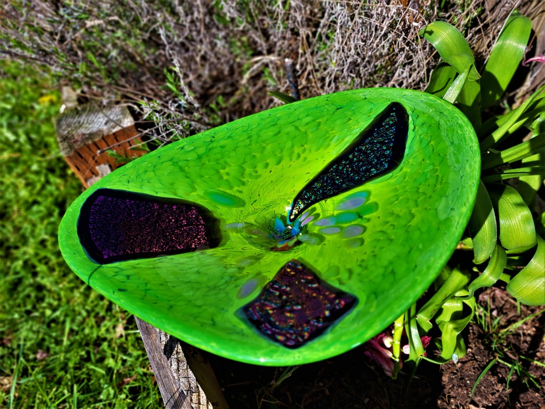 Hand Blown Glass Garden Bird Bath Green With Dichroic - Etsy