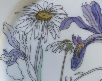 Sets of 2: Block Spal Dessert Plates Iris & Daisy Botanical Design