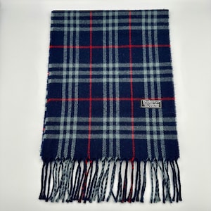 VINTAGE BURBERRY SCARF | 100% Lambswool | Burberrys of London | Designer Scarf