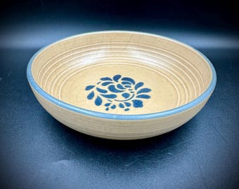 Vintage Pfaltzgraff Folk Art Stoneware Serving Bowl