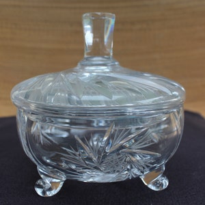 Candy Dish Crystal 3-footed Covered Pinwheel Pattern Bonbon 1972