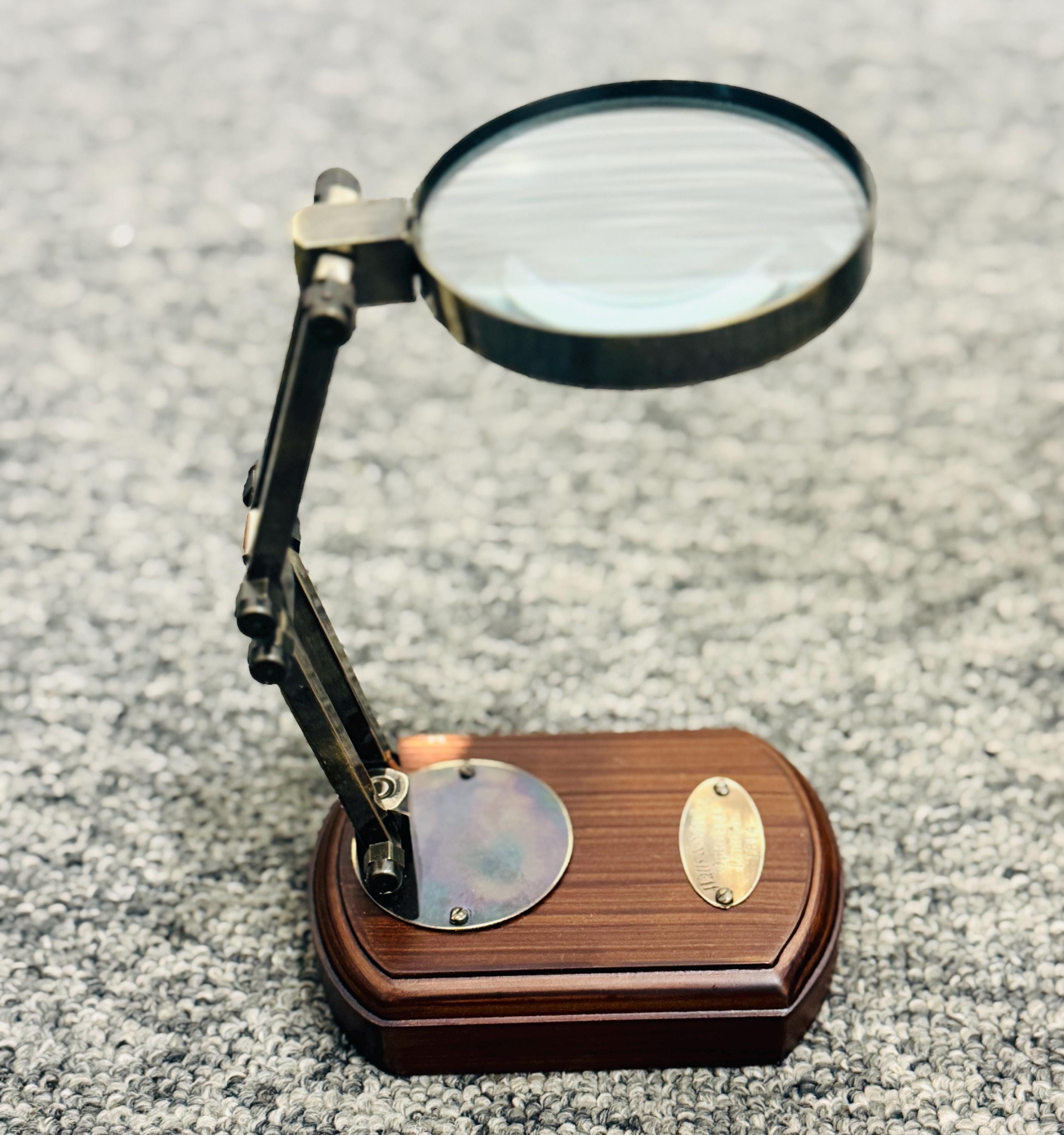 LOUPE ANTIQUE EN laiton, loupe de collection vintage avec étui en cuir EUR 38,05 - PicClick FR