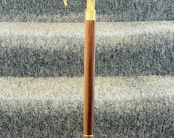 Bastón de paseo vintage de latón estilo victoriano con mango de cuerda de yute y diseño de bastón de madera. Vendedor del Reino Unido.