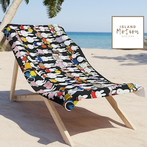 Toalla de playa negra inspirada en Miffy, accesorios de Miffy, regalo de Miffy, toalla de playa de verano de Miffy, diseño de Miffy, regalos de Miffy para fans y coleccionistas