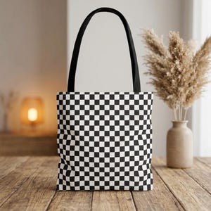 Checkered White and Light Gray Shoulder Tote Large shoulder Waterproof Tote Bag | 40P607 – JOSSLYN COMPANY main image 3