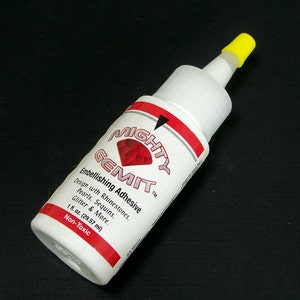 Free: *** Mighty Mendit Glue and Mighty Gemit Embellishing Adhesive *** -  Other Craft Items -  Auctions for Free Stuff