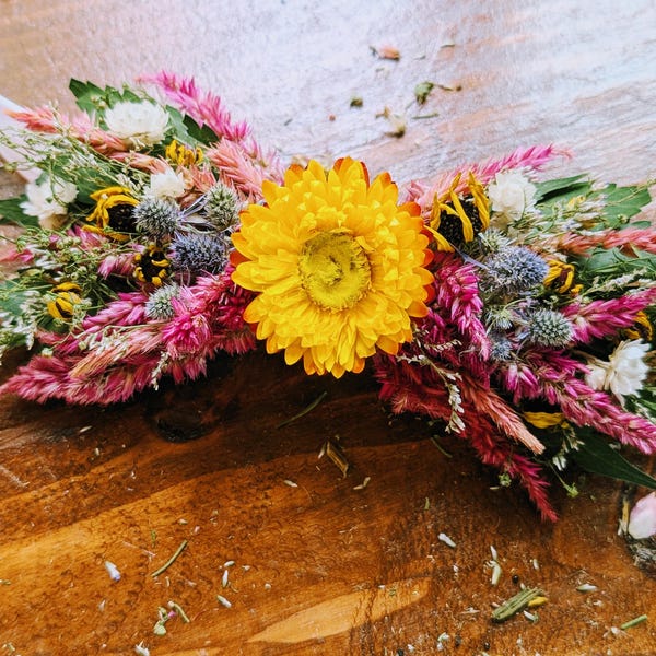 Dried Flower Bow Tie | Wildflower Floral Bowtie | Colorful Wedding Accessory