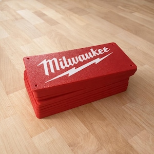 Plaque plate avec logo Milwaukee Tool (dimensions personnalisées disponibles)