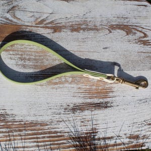 Quick Grab Two Tone Biothane Handle – 1/2&quot; of Handy Control